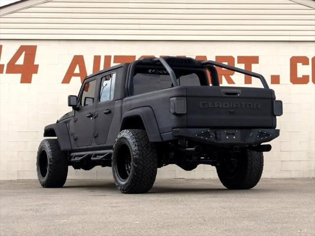 used 2022 Jeep Gladiator car, priced at $41,444