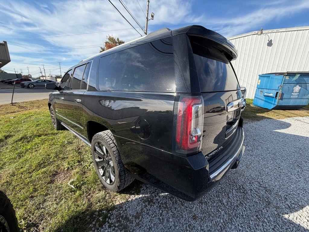 used 2019 GMC Yukon XL car, priced at $42,944