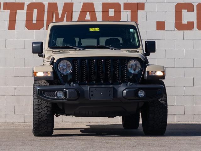 used 2022 Jeep Gladiator car, priced at $35,744