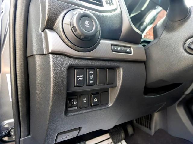 used 2023 Nissan Titan car, priced at $46,644