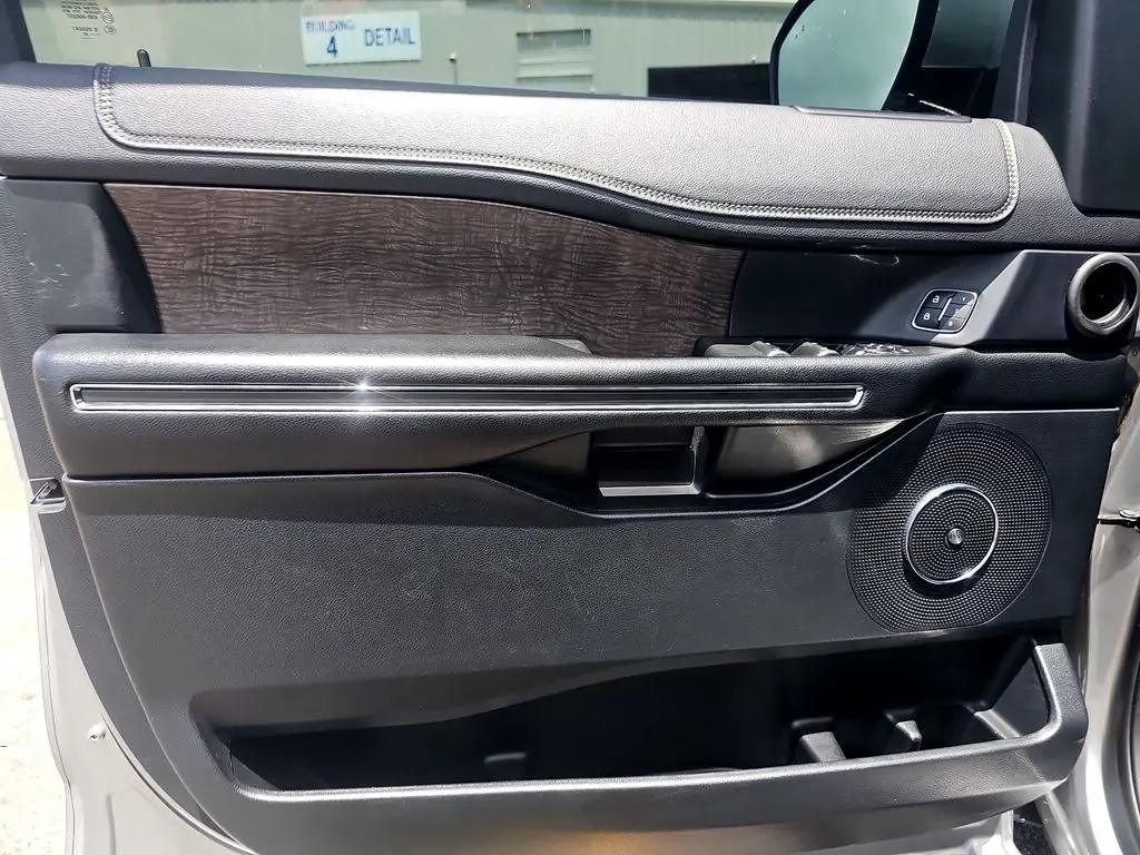 used 2020 Ford Expedition Max car, priced at $37,344