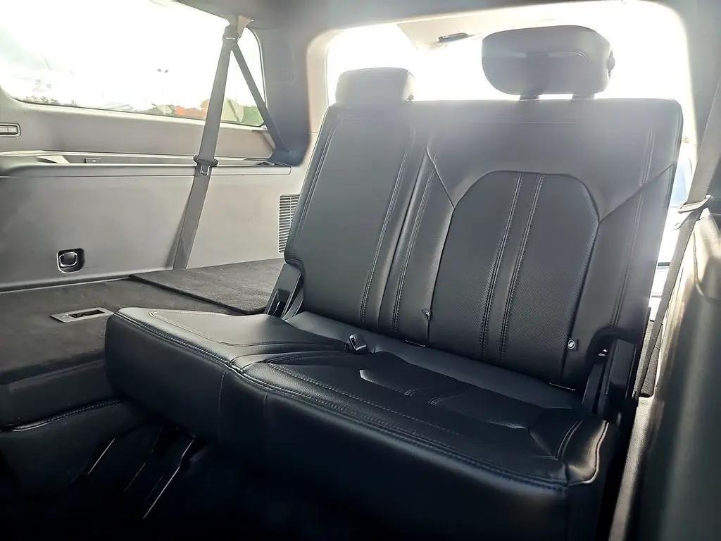 used 2020 Ford Expedition Max car, priced at $37,344