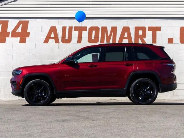 used 2023 Jeep Grand Cherokee car, priced at $32,644