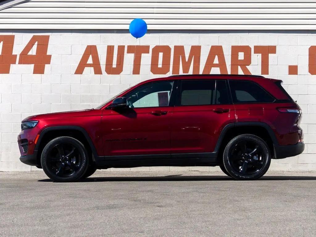 used 2023 Jeep Grand Cherokee car, priced at $31,944