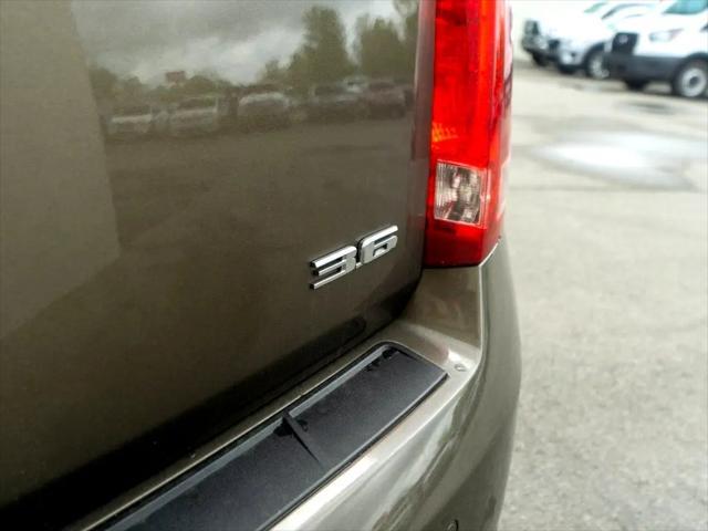 used 2014 Cadillac SRX car, priced at $16,644