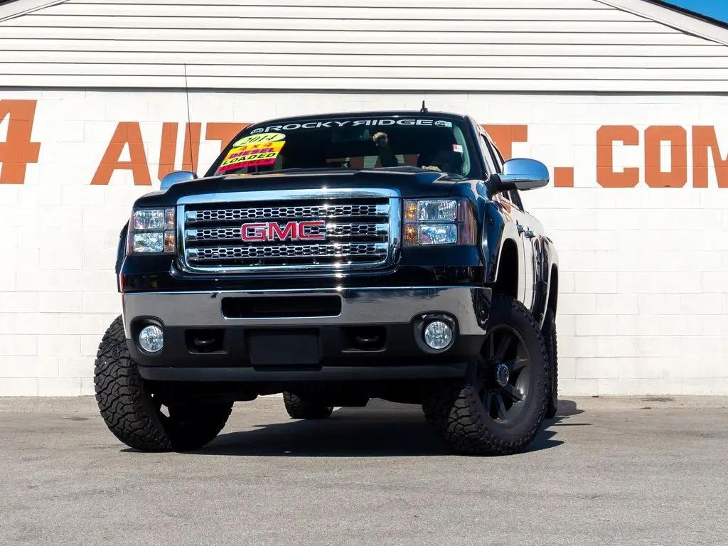 used 2014 GMC Sierra 2500 car, priced at $39,744