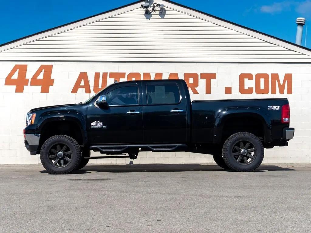 used 2014 GMC Sierra 2500 car, priced at $39,744