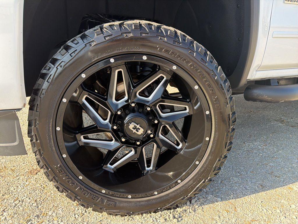 used 2017 GMC Sierra 2500 car, priced at $44,844