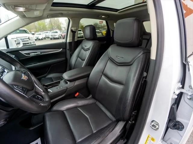 used 2017 Cadillac XT5 car, priced at $23,544