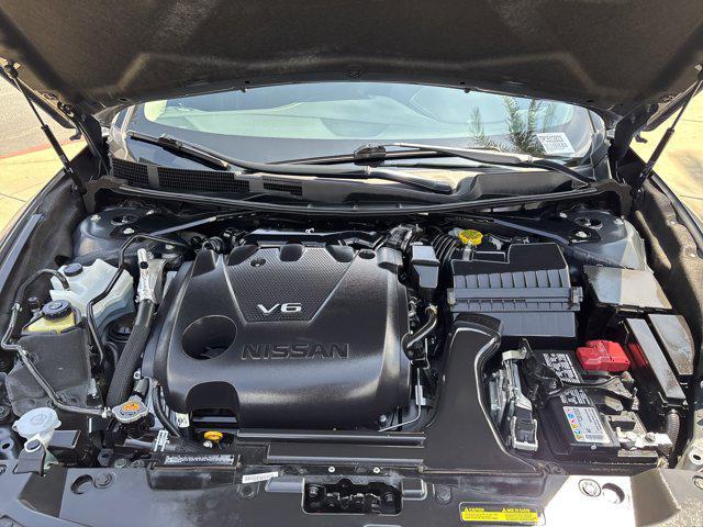 used 2023 Nissan Maxima car, priced at $33,999