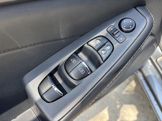 used 2023 Nissan Maxima car, priced at $33,999