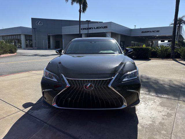 used 2023 Lexus ES 300h car, priced at $37,999