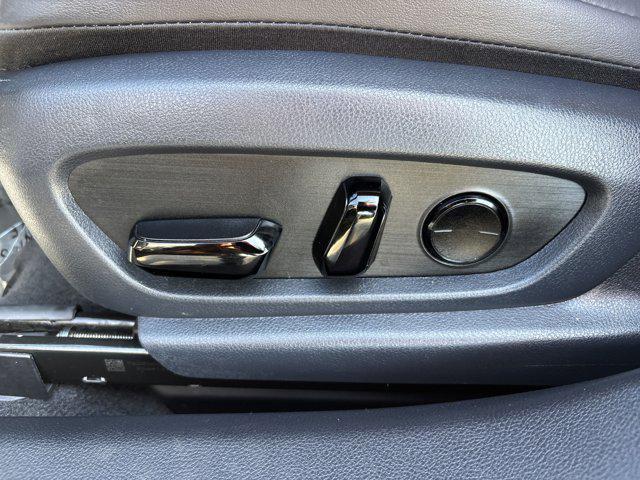 used 2023 Lexus ES 300h car, priced at $37,999