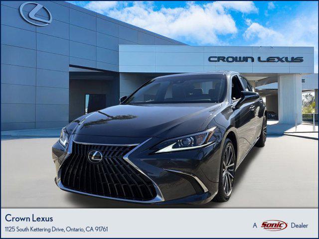 new 2025 Lexus ES 300h car, priced at $48,565