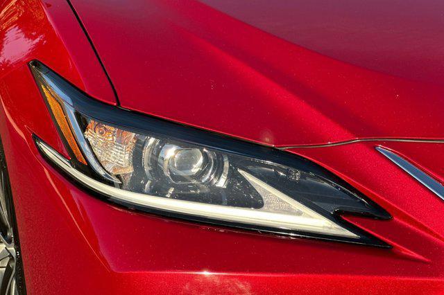 used 2024 Lexus ES 350 car, priced at $39,998