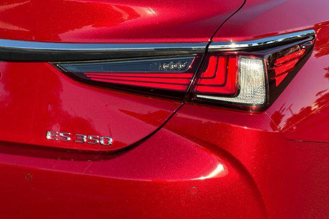 used 2024 Lexus ES 350 car, priced at $39,998