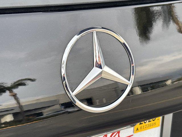 used 2022 Mercedes-Benz GLB 250 car, priced at $28,998