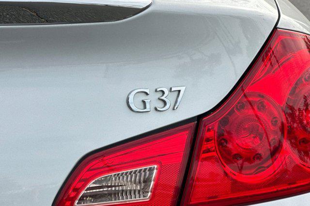 used 2009 INFINITI G37 car, priced at $10,999