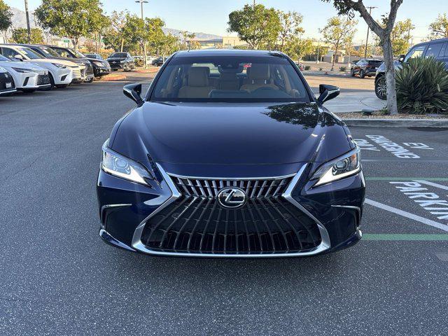 new 2025 Lexus ES 350 car, priced at $47,095