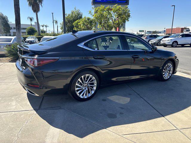 used 2022 Lexus ES 350 car, priced at $40,996