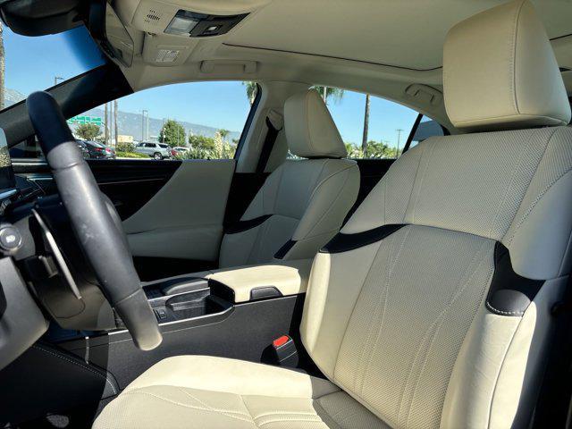 used 2022 Lexus ES 350 car, priced at $40,996