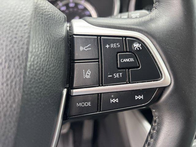 used 2022 Toyota Highlander car, priced at $35,698