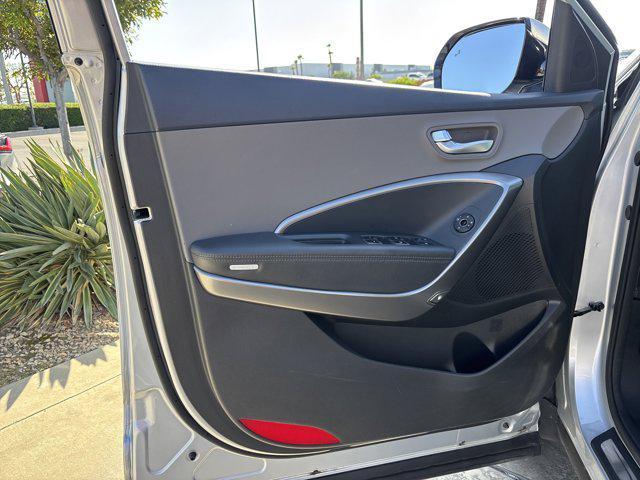 used 2019 Hyundai Santa Fe XL car, priced at $16,999