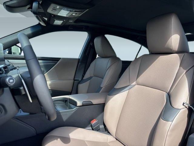 new 2025 Lexus ES 350 car, priced at $50,114