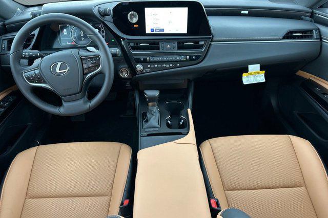new 2025 Lexus ES 350 car, priced at $44,664