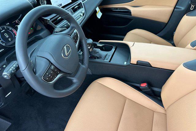 new 2025 Lexus ES 350 car, priced at $44,664