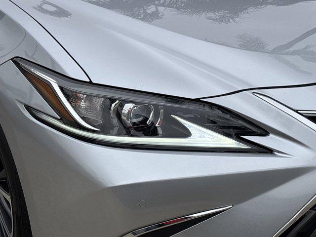 used 2022 Lexus ES 350 car, priced at $34,998