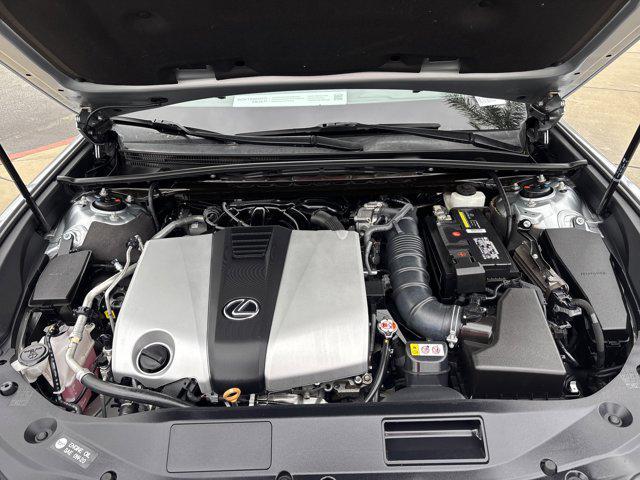 used 2022 Lexus ES 350 car, priced at $34,998