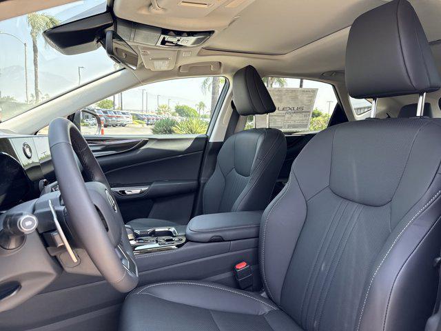 new 2025 Lexus NX 250 car, priced at $45,360