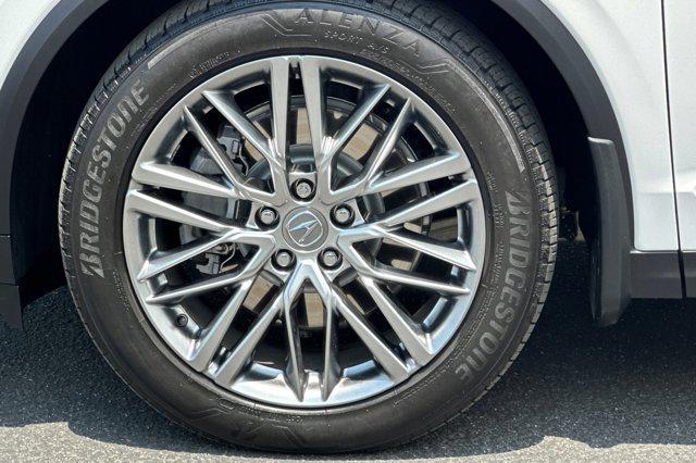 used 2024 Acura MDX car, priced at $51,599
