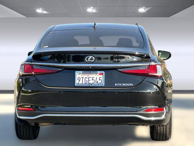 used 2024 Lexus ES 300h car, priced at $42,998