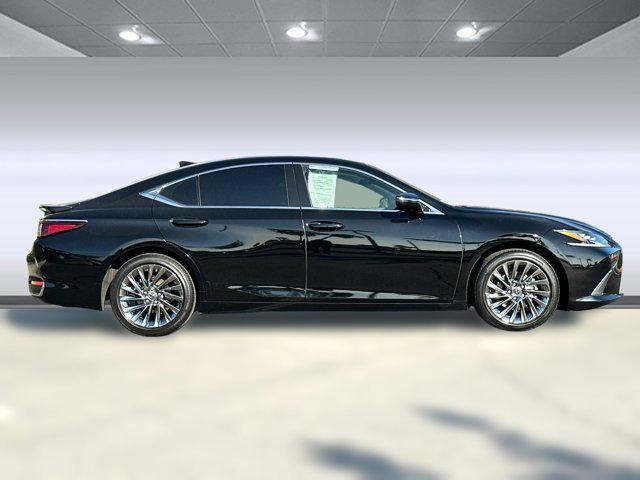 used 2024 Lexus ES 300h car, priced at $42,998