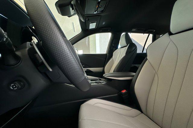 new 2025 Lexus TX 500h car, priced at $74,800