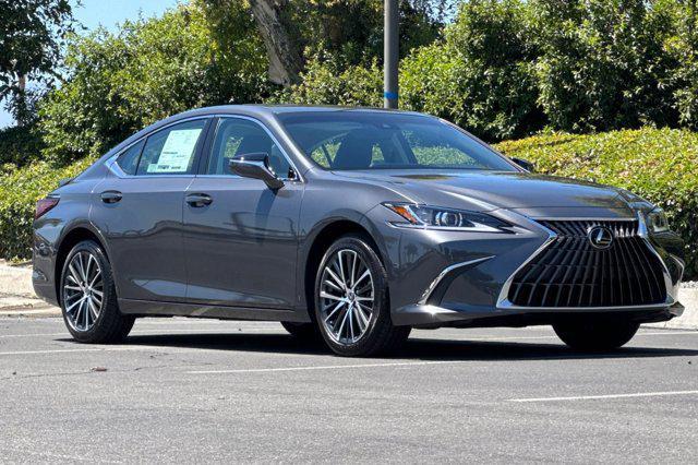new 2025 Lexus ES 300h car, priced at $48,693