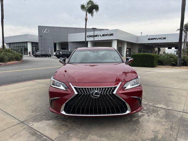 new 2025 Lexus ES 350 car, priced at $47,485