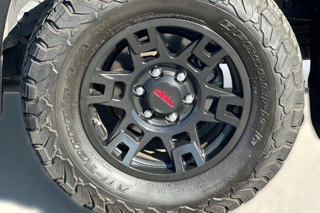 used 2023 Lexus GX 460 car, priced at $53,998