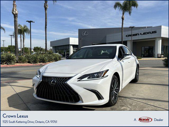 new 2025 Lexus ES 300h car, priced at $49,399