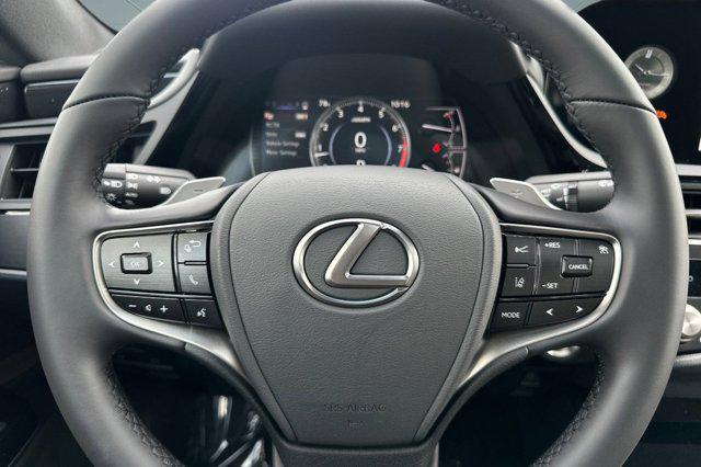 new 2025 Lexus ES 350 car, priced at $44,375