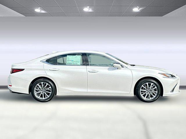 new 2025 Lexus ES 350 car, priced at $44,375