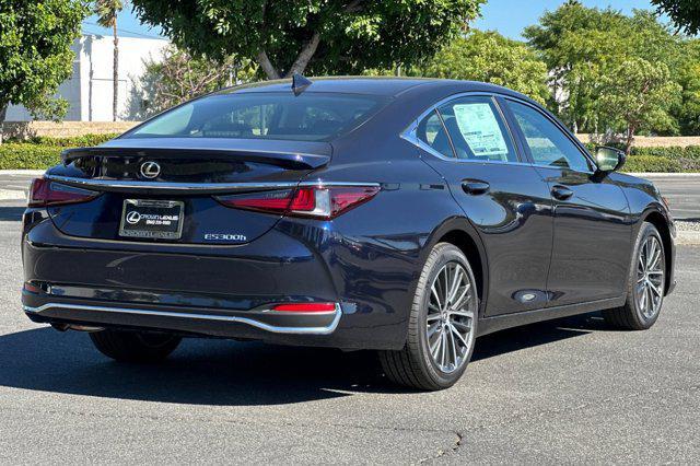 new 2025 Lexus ES 300h car, priced at $48,479