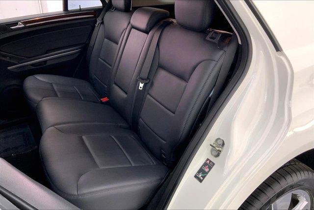 used 2010 Mercedes-Benz M-Class car, priced at $6,199
