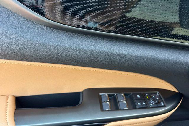 new 2025 Lexus NX 250 car, priced at $44,095