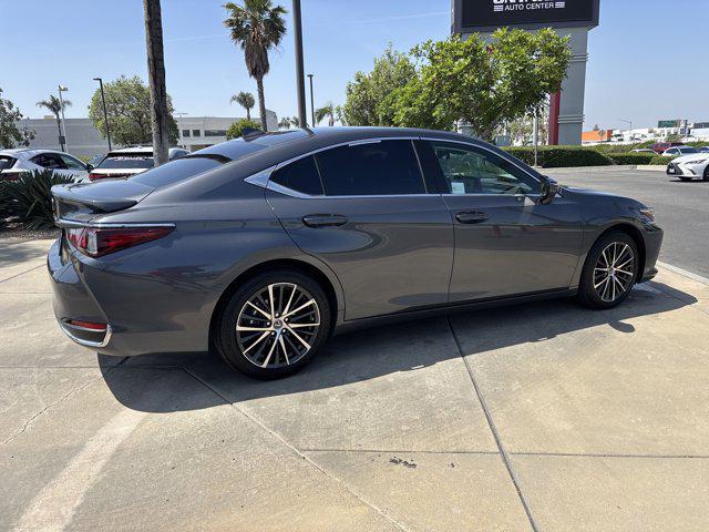 used 2024 Lexus ES 300h car, priced at $39,998