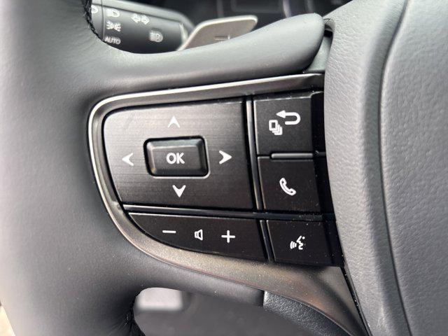 new 2025 Lexus ES 300h car, priced at $56,810