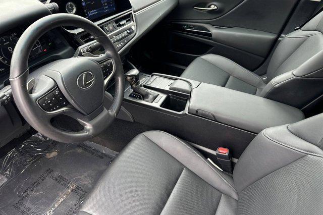 used 2022 Lexus ES 350 car, priced at $32,999