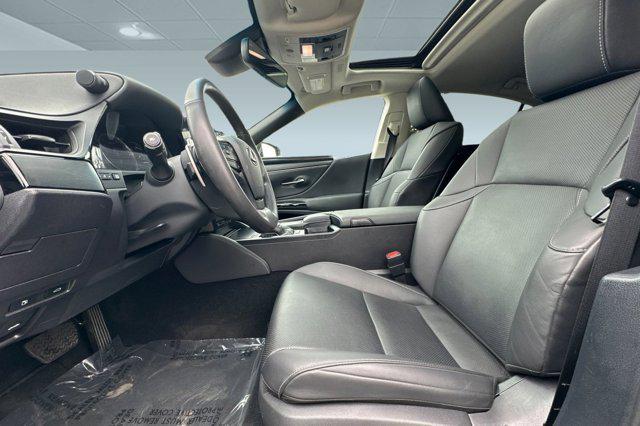used 2022 Lexus ES 350 car, priced at $32,999